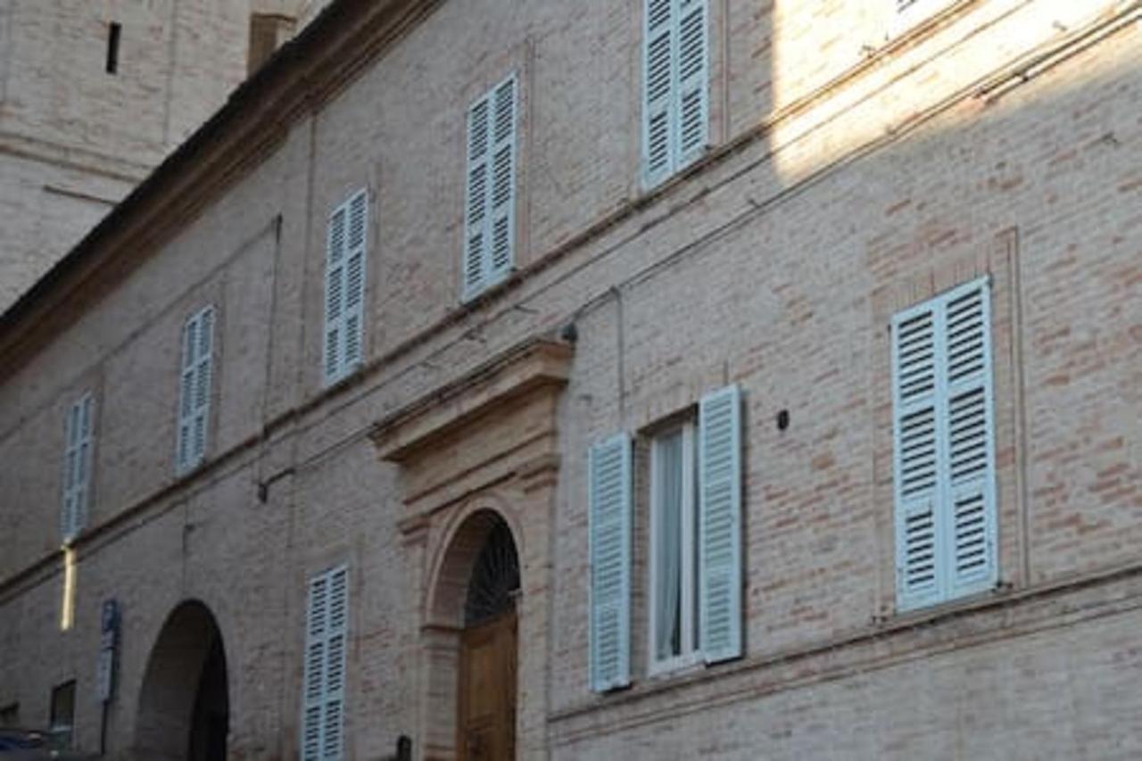 Hotel Palazzo Roberti Monte San Giusto Exterior foto